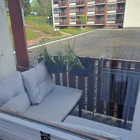 Waschbaer Hoehle Mit Pool Und Balkon Apartamento *