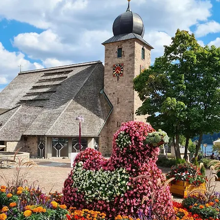 Appartement Waschbaer Hoehle Mit Pool Und Balkon *